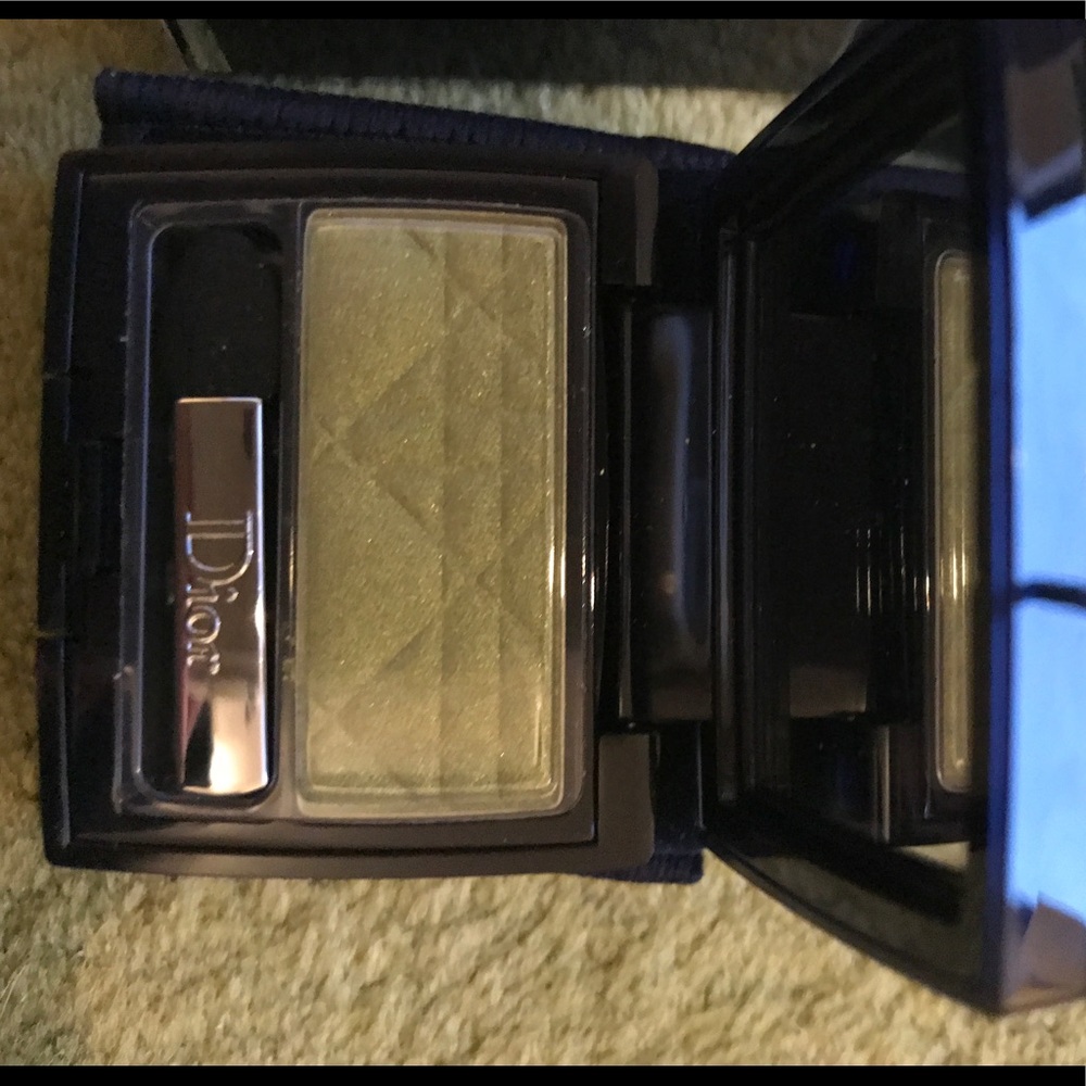 Dior eyeshadow